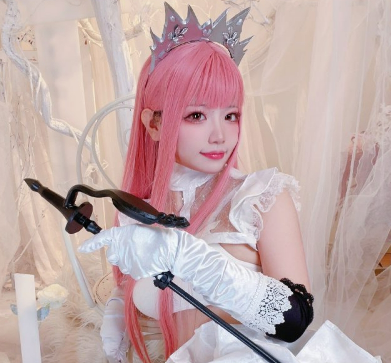 伊喵_Master介绍,cos[FateGrand Order]女王梅芙作品