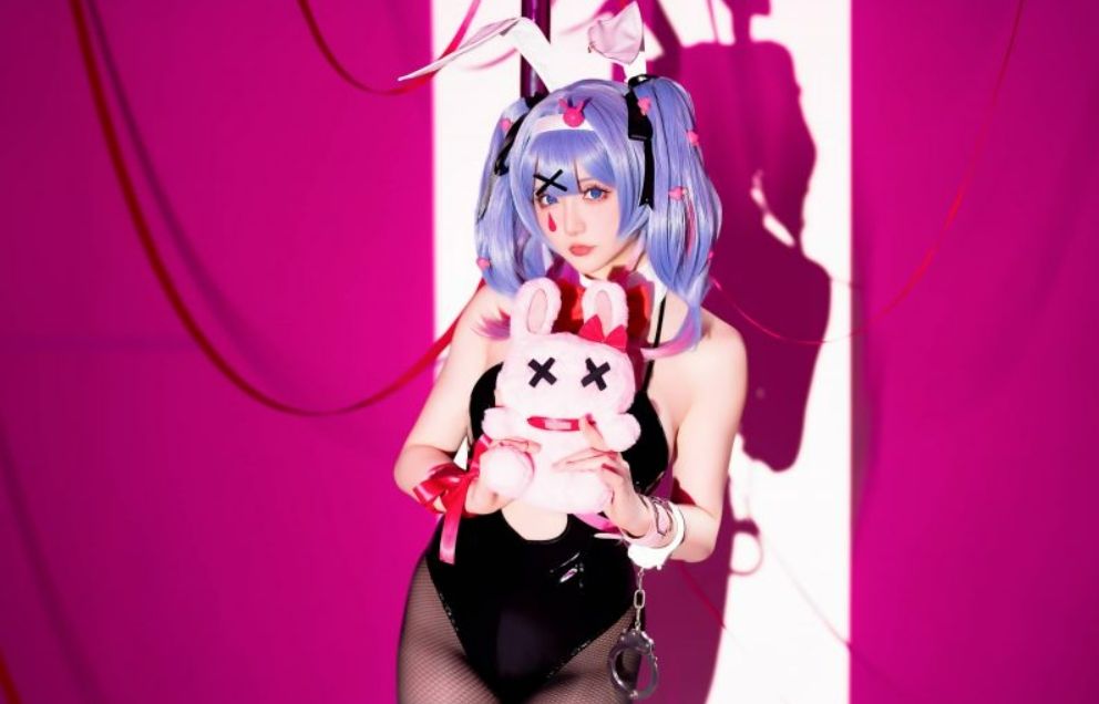 星之迟迟cosplay兔子洞中的初音未来图集2