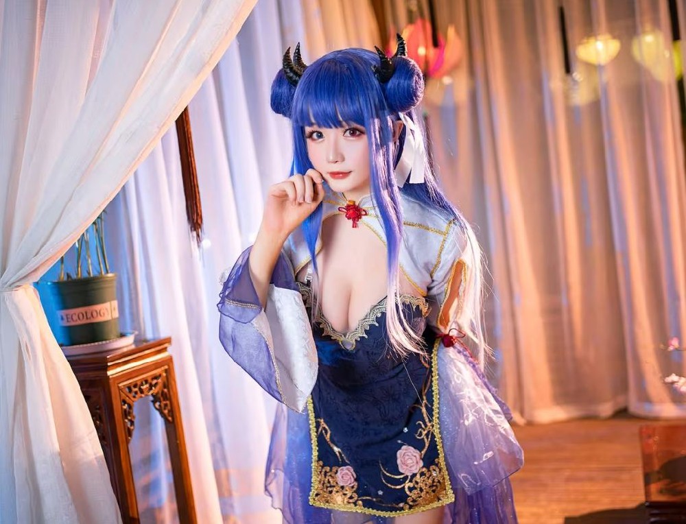 星之迟迟cosplay碧蓝航线·伊吹图集作品，风之使者与舰炮的交响