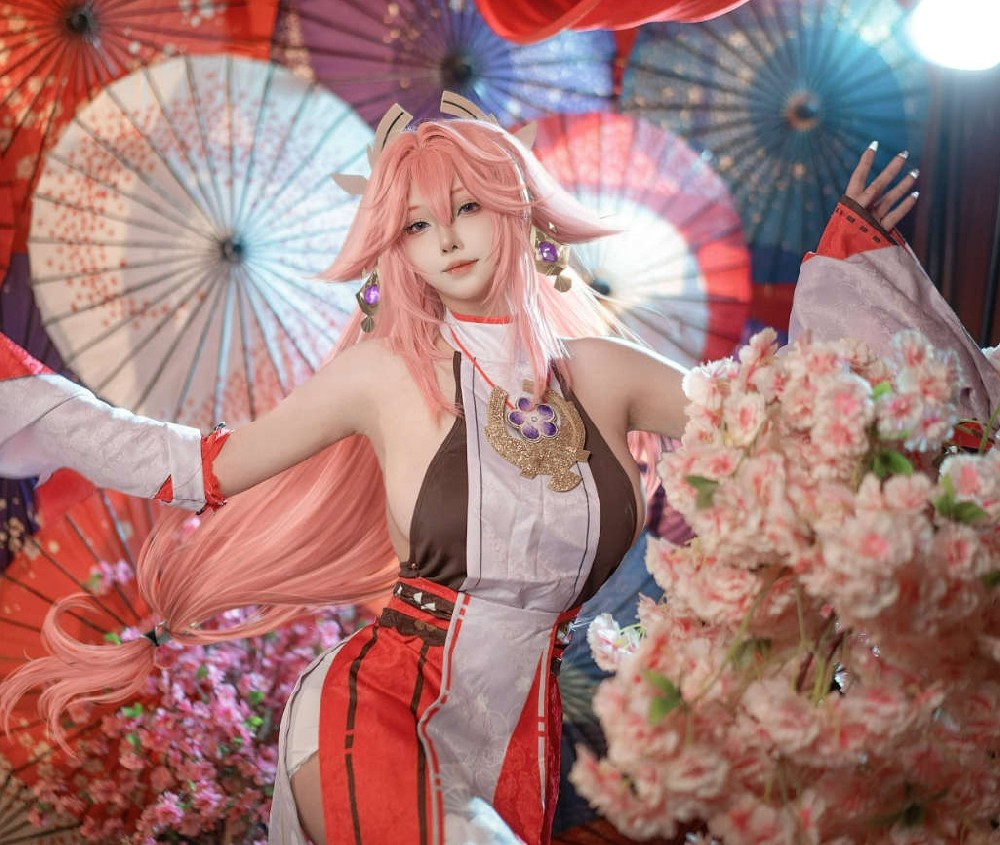 菌烨tako舰长八重神子cosplay作品图集：神社巫女的神圣与神秘