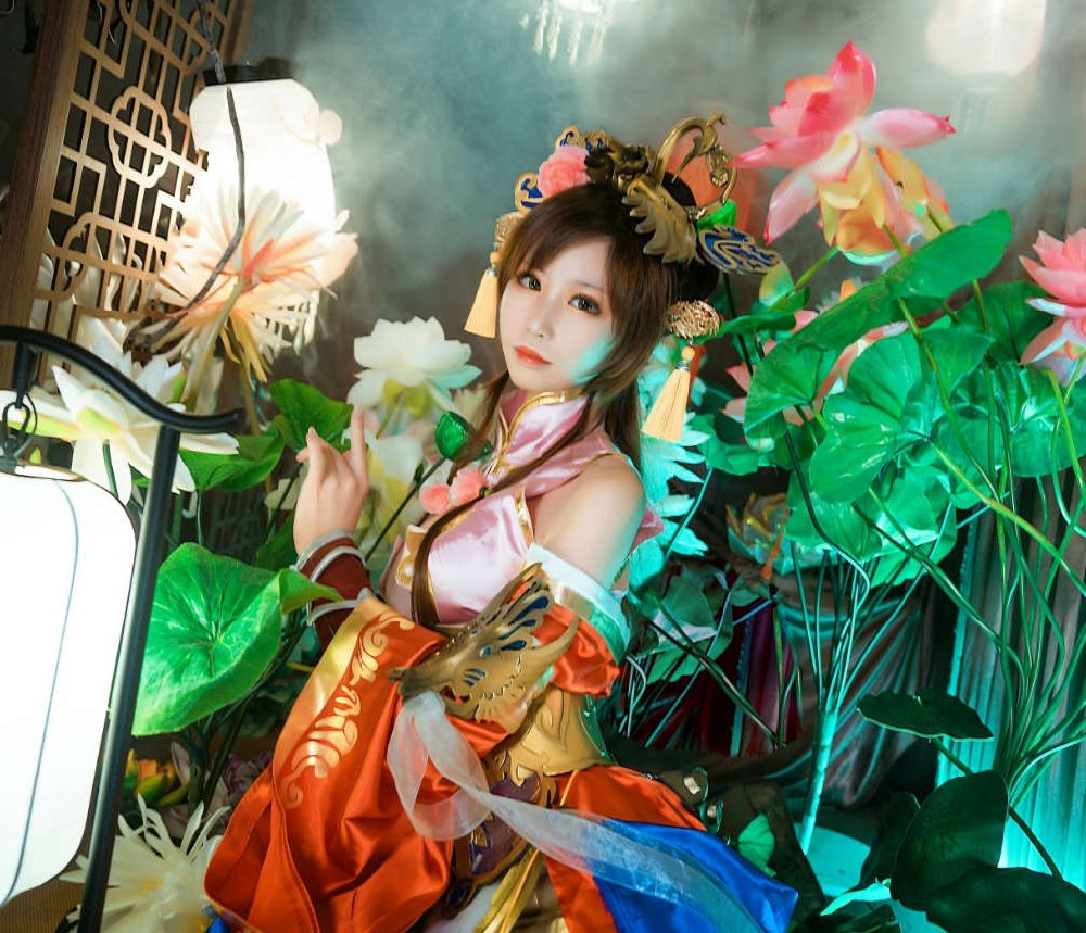 爱老师_PhD三国大乔cosplay图集：古典美女的智慧与美貌，体验历史人物的魅力